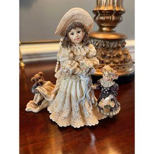 Boyds Bears The Dollstone Collection Emily with Katherine and Otis Figurine 1995